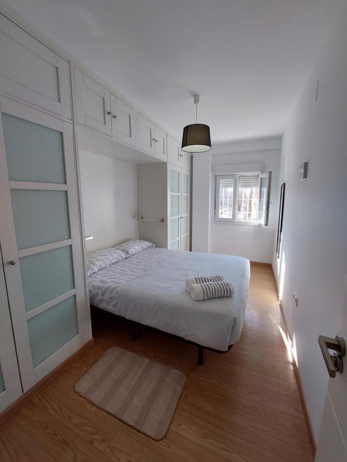 Sirena Center Apartment เซบีญา ภายนอก รูปภาพ